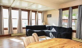 604 Comstock, Adrian, MI 49221