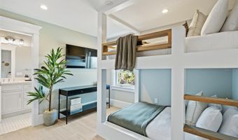 881 N SHORE Dr, Anna Maria, FL 34216