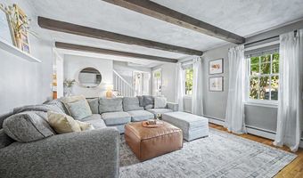 25 Claire Dr, Attleboro, MA 02703