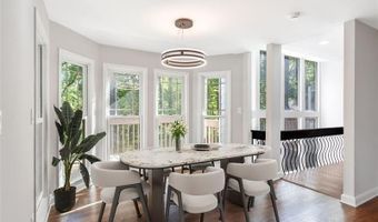 100 Little Rdg, Berkeley Lake, GA 30096