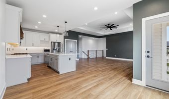 834 33rd Ct SW, Altoona, IA 50009