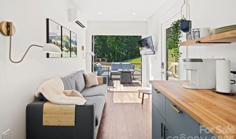 8 10 George Allen Rdg A & B, Arden, NC 28704