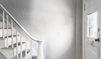 106 Parker St, Bangor, ME 04401