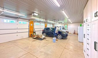 2253 Mitchell Ave NW, Annandale, MN 55302