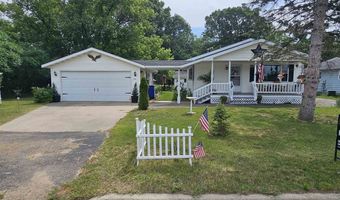 216 N Vincennes St, Adams, WI 53910
