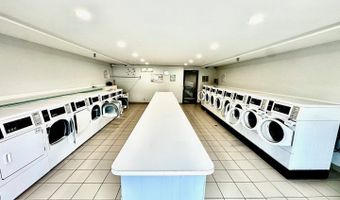 239 N MILL Rd 217, Addison, IL 60101