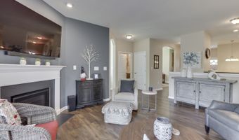 3932 Kristi Way, Greenwood, IN 46142