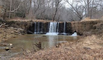 636 Bryant Mill Rd, Ararat, NC 27007