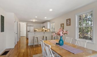 5 Westside Dr, Acton, MA 01720