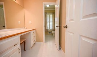 114 Valley Farm Ln, Acworth, GA 30102