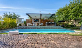 10313 Jade Point Dr, Las Vegas, NV 89135