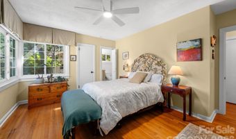 43 Martindale Rd, Asheville, NC 28804