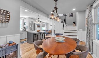 1 Fried Ave, Bristol, RI 02809