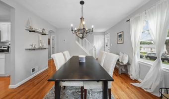 34 Forest St, Bristol, CT 06062