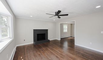 299 High St, Candia, NH 03034