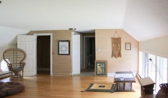 117 Blackstrap Rd, Falmouth, ME 04105
