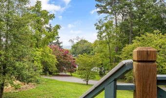 1793 Cherokee Dr, Bean Station, TN 37708