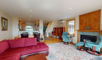 28 Northshore Dr, Burlington, VT 05408