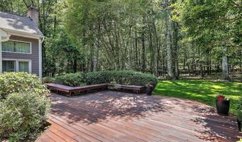 60 Pheasant Dr, East Greenwich, RI 02818