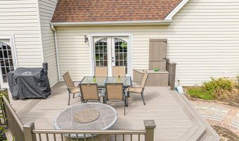 19328 Stirrup Dr, Abingdon, VA 24211