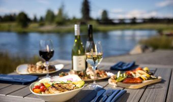 18257 Forestbrook Lp 24, Bend, OR 97707