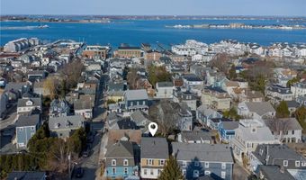 29 Anthony St, Newport, RI 02840