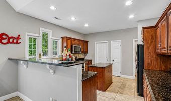 1044 GLENDEVON Dr, Ambler, PA 19002