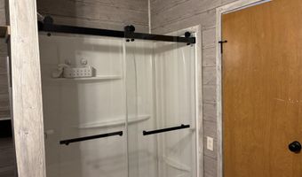 100 Red River Dr, Adrian, MI 49221