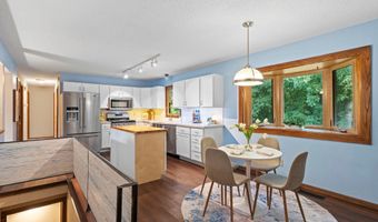 16249 Xenia St NW, Andover, MN 55304
