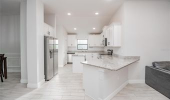 4820 SUMMIT VIEW Way, Auburndale, FL 33823