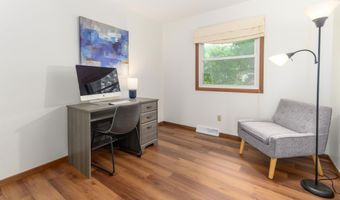 6817 Putnam Rd, Madison, WI 53711