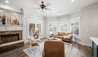6216 WESTMINSTER Dr, Benton, AR 72019