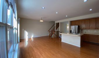 5293 BALLYCASTLE Cir, Alexandria, VA 22315