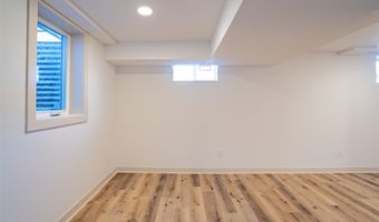 1316 Orchard St, Adel, IA 50003