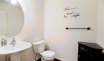 339 PENNYCRESS Rd, Allentown, PA 18104