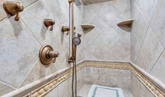 115 HATTERAS Rd, Barnegat, NJ 08005