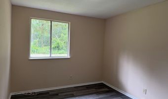 134 Lynwood Dr, Bainbridge, GA 39819