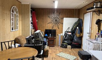 9713 E Birch Rd, Bloomfield, IN 47424