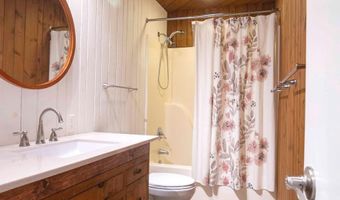 206 DALE, Basye, VA 22810