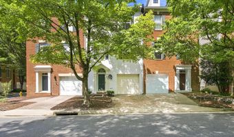 4908 GARDNER Dr, Alexandria, VA 22304