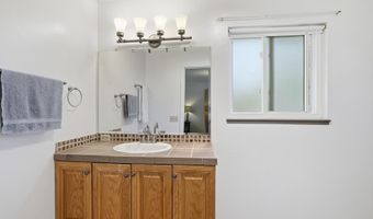 7313 Pickard Ave NE, Albuquerque, NM 87110