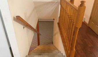 530 S 5th St, Akron, IA 51001