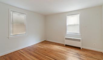 920 BOUCHER Ave 3, Annapolis, MD 21403