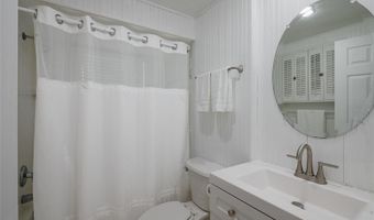 120 MAPLE Ave, Anna Maria, FL 34216