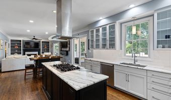 14 STONEBRIDGE Dr, Hockessin, DE 19707