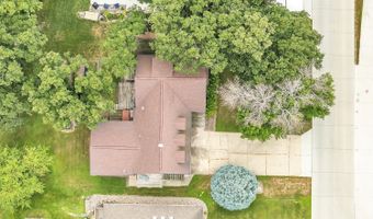 497 Rohr St, Arnolds Park, IA 51331