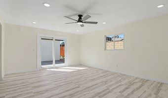 559 Glencrest Dr, San Diego, CA 92139