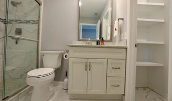 717 Chancery Ln, Aberdeen, NC 28315
