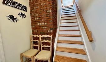 907 Coast Guard Rd, Block Island, RI 02807