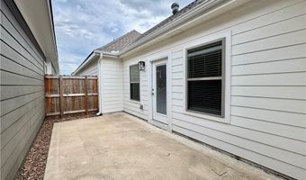 822 NE Heights Ln, Bentonville, AR 72712